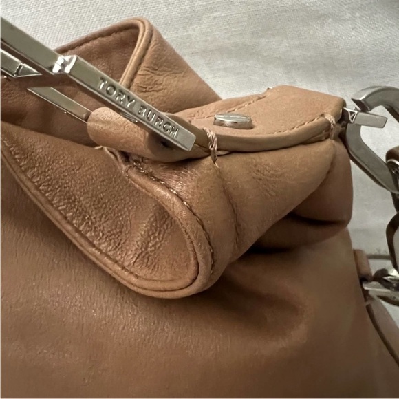 - 👛🛍️LEATHER TORY BURCH BAG 👛🛍️ - Picture 14 of 14